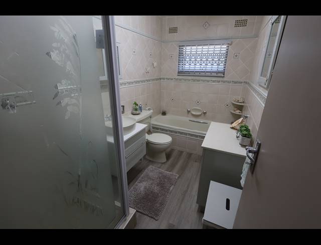 3 BEDROOM HOUSE FOR SALE IN BEACON BAY